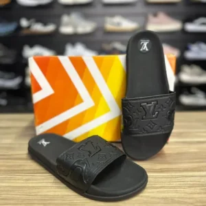 Chinelo Slide Louis Vuiton Preto