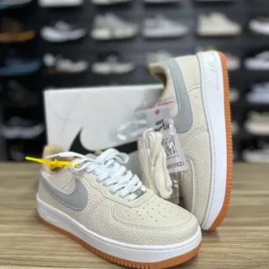 Nike Air Force Hungria Off White