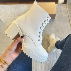 Bota Cano Baixo Off White