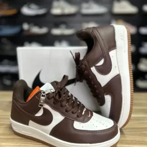 Nike Air Force Marrom