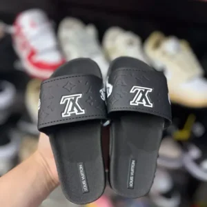 Chinelo Slide Louis Vuiton Preto-branco Infantil