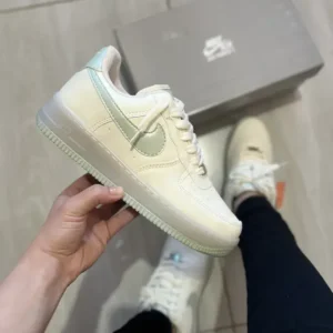 Nike Air Force Bege Verde Cintilante Luxo