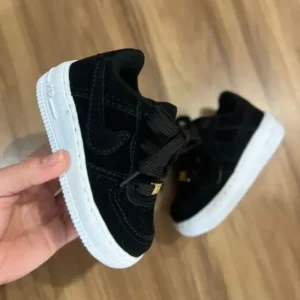 Nike Air Force Camurça Preto Baby